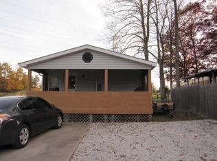 125 Marina Park, Hurricane, WV 25526