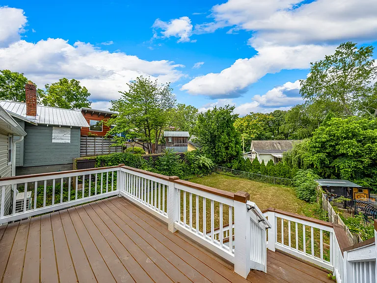 42 Forsythe St — Photo 17