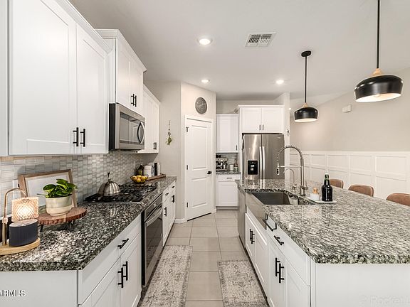 3rd image of 37366 N AZTECA Road