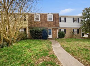 102 Tyburn Ct, Hampton, VA 23669