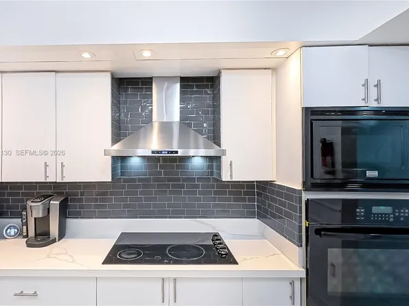 2800 N 46th Ave APT A307, Hollywood, FL 33021