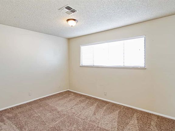 3rd image of 1005 Pagosa Way