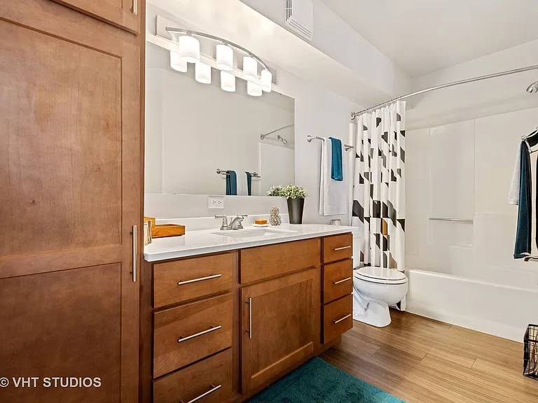 1621 Westminster Dr #112 — Photo 46