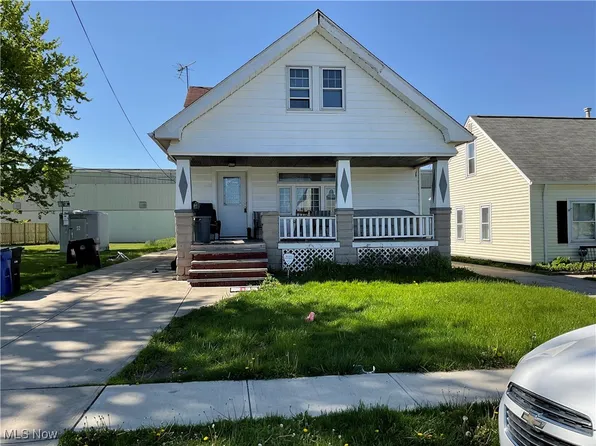 13021 Sprecher Ave, Cleveland, OH 44135