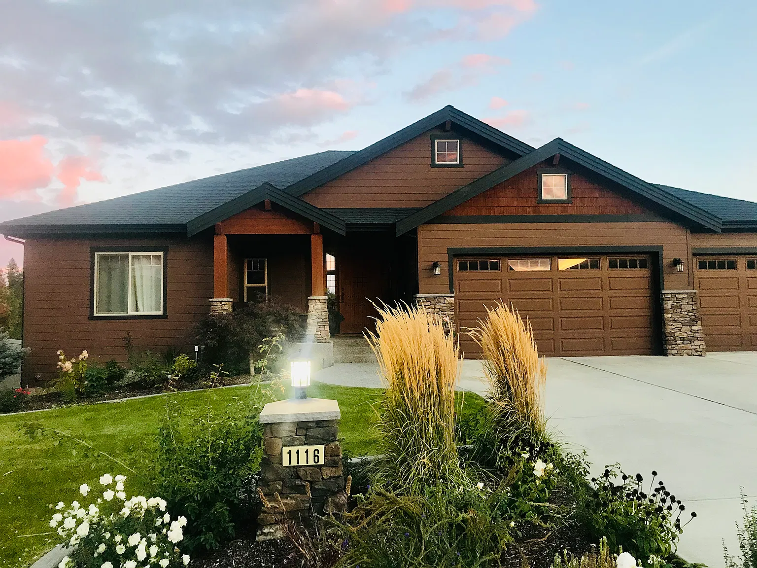 1116 N River Ridge Blvd — Photo 3