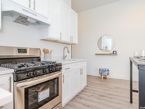 4th image of 316 Fulton Ave #2