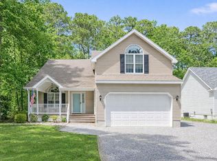 37323 Davey Jones Blvd, Greenbackville, VA 23356