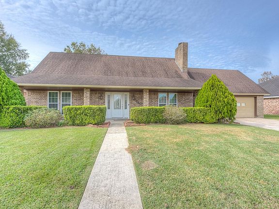 3rd image of 6845 Rosewood Dr