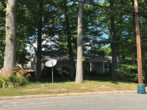 3rd image of 70 Hughes Ave