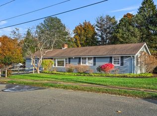 13 Sunnyvale St, Beverly, MA 01915