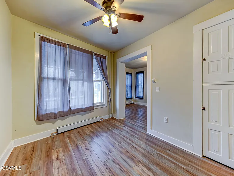 148 Bloom St — Photo 9