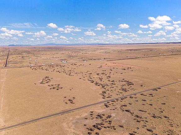 5th image of Martinez Rd