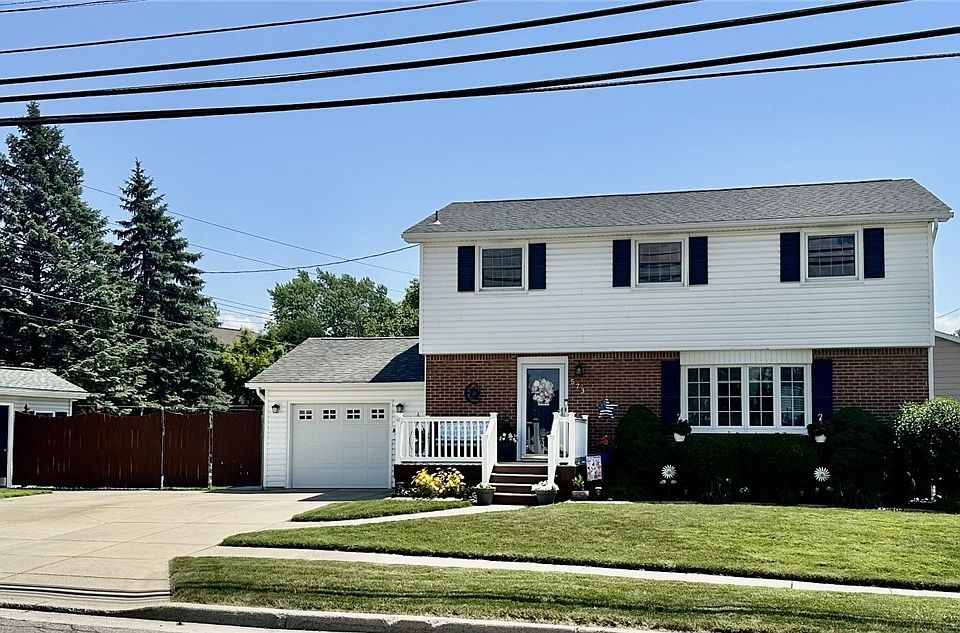 1st image of 573 Columbia Ave