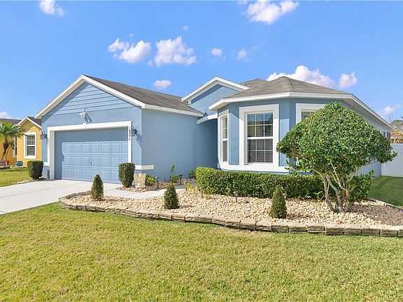 2nd image of 1806 Stargazer Trl