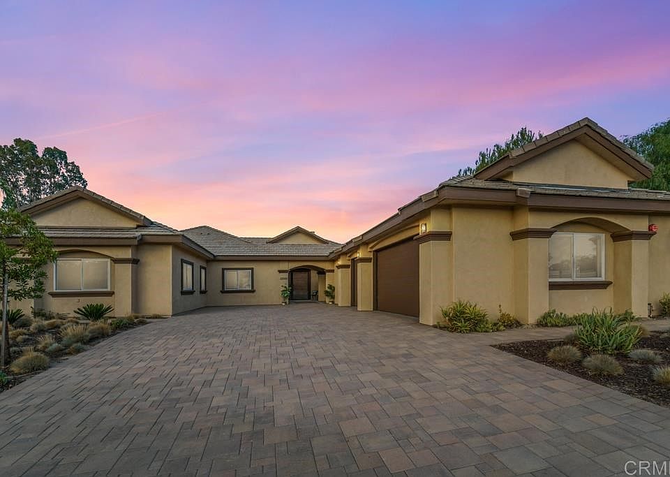 1st image of 23000 Banbury Ct
