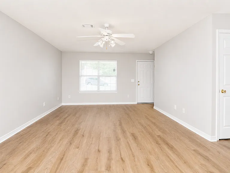 10588 Wilderness Ln — Photo 3