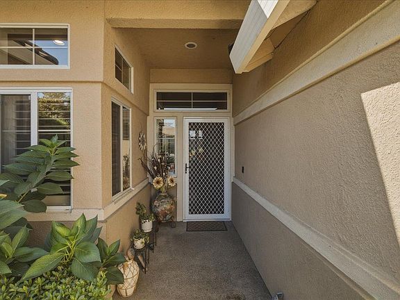 4th image of 4232 Enchanted Cir