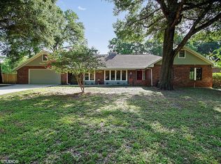 1961 Stratford Dr, Deland, FL 32724