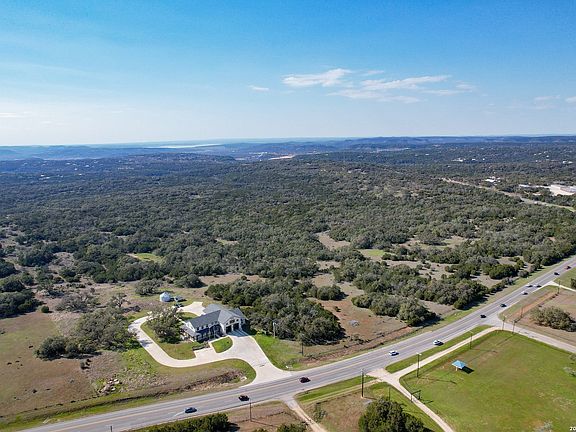 3rd image of 8995 Fm 306 LOT 1