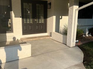 1121 Miles Ct, North Platte, NE 69101