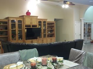 1515 E 22nd St, Mission, TX 78572