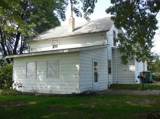 130 E Dewey St, Murray, IA 50174