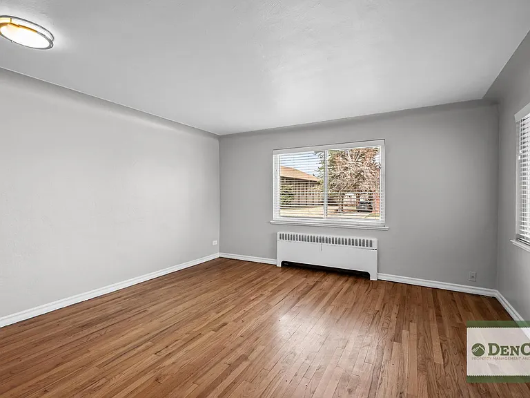 4295 Hooker St — Photo 10