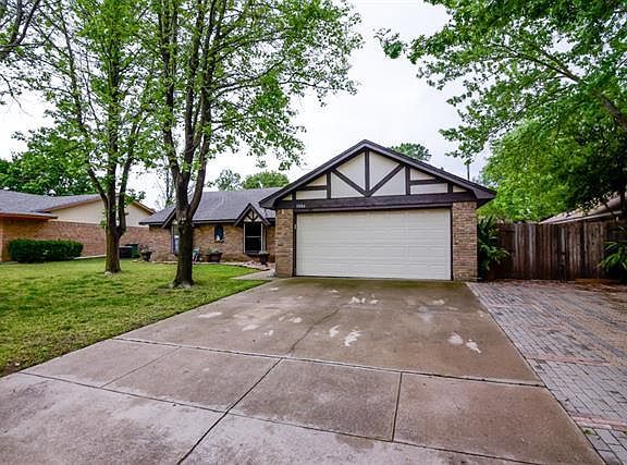 3rd image of 5804 Melstone Dr
