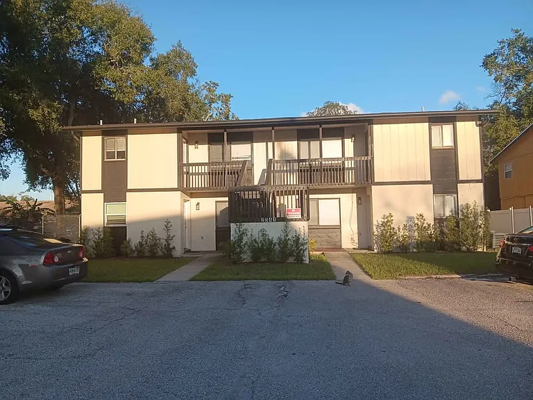 2541 S Myrtle Ave #D — Photo 43