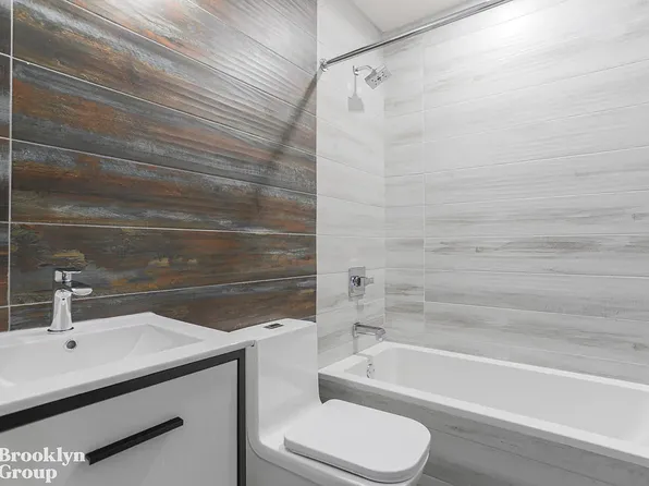 1894 De Kalb Avenue image 7 of 12