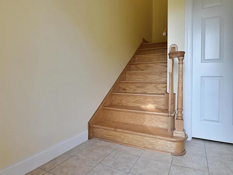 208 Timber Ridge Rd — Photo 3