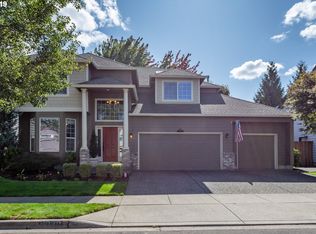 11030 SW Parkview Dr, Wilsonville, OR