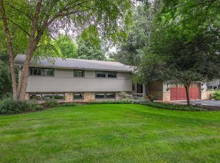 1860 Churchview DRIVE, Brookfield, WI 53005