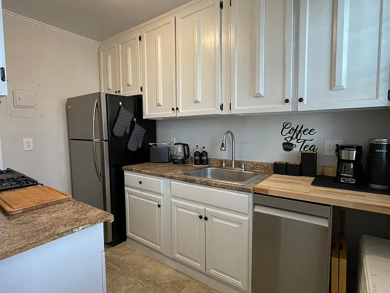 171 Virginia Ave — Photo 4