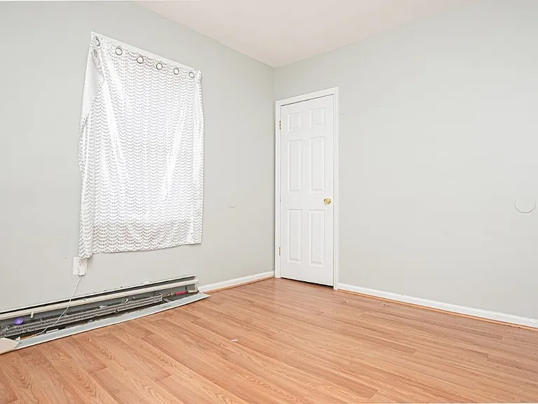 131 Osborne Ter #2F — Photo 10