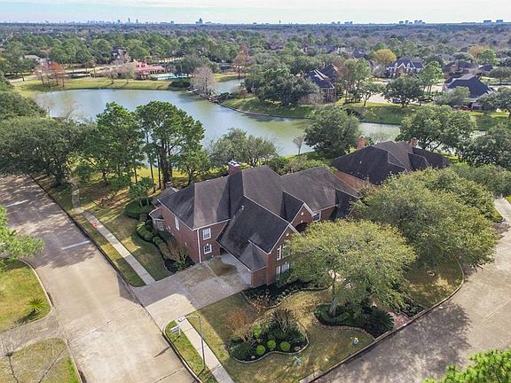 4th image of 5406 American Beauty Ct