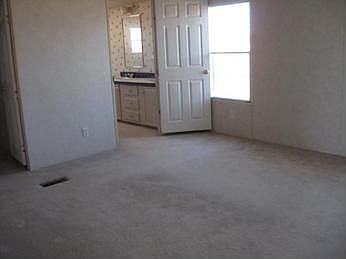 4th image of 155 Cambridge Dr