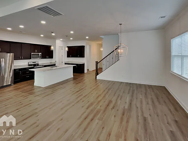 4547 Stellata Loop — Photo 2