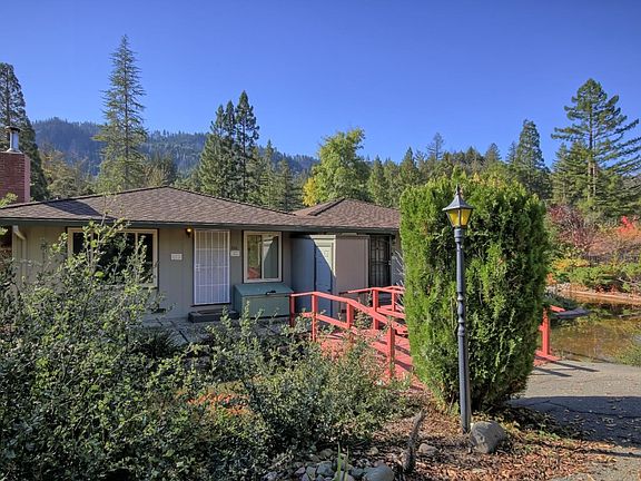 4th image of 206 E Hilton Dr