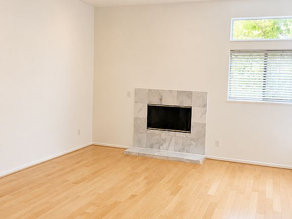 3rd image of 11847 Laurelwood Dr APT 305