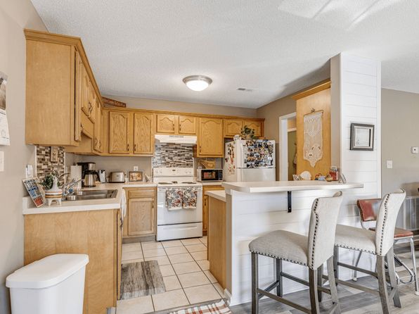 100 Village Creek Dr #705