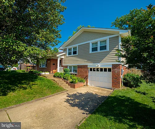 6712 New Hope Dr Photo 1