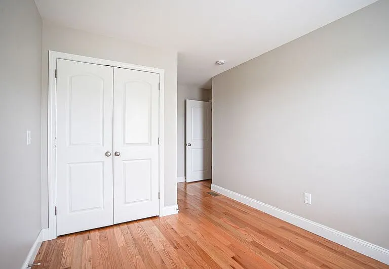 2 James St #1 — Photo 12