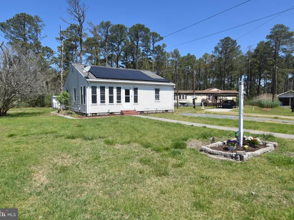 3290 Sackertown Rd, Crisfield, MD 21817