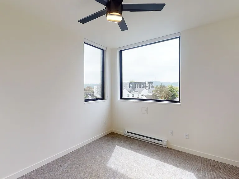 1225 N Prescott St #B404 — Photo 27