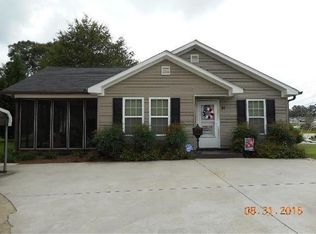 91 Hay St, Carrollton, GA 30117