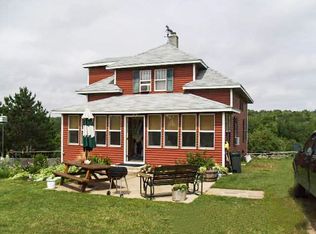 150 Grimes Rd, Negaunee, MI 49866