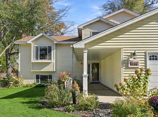 7294 Meadow Ct, Lino Lakes, MN 55014