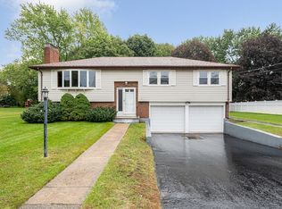 6 Thistle Rd, Burlington, MA 01803