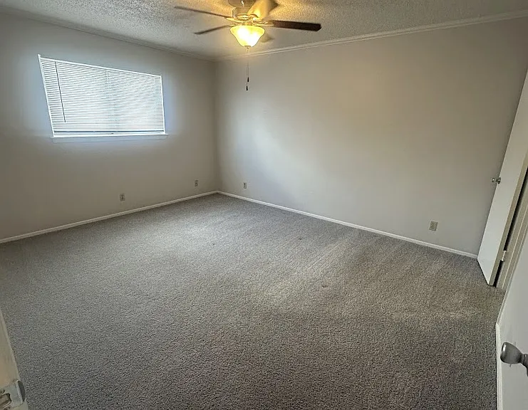 Juniper Springs Apartments — Photo 110